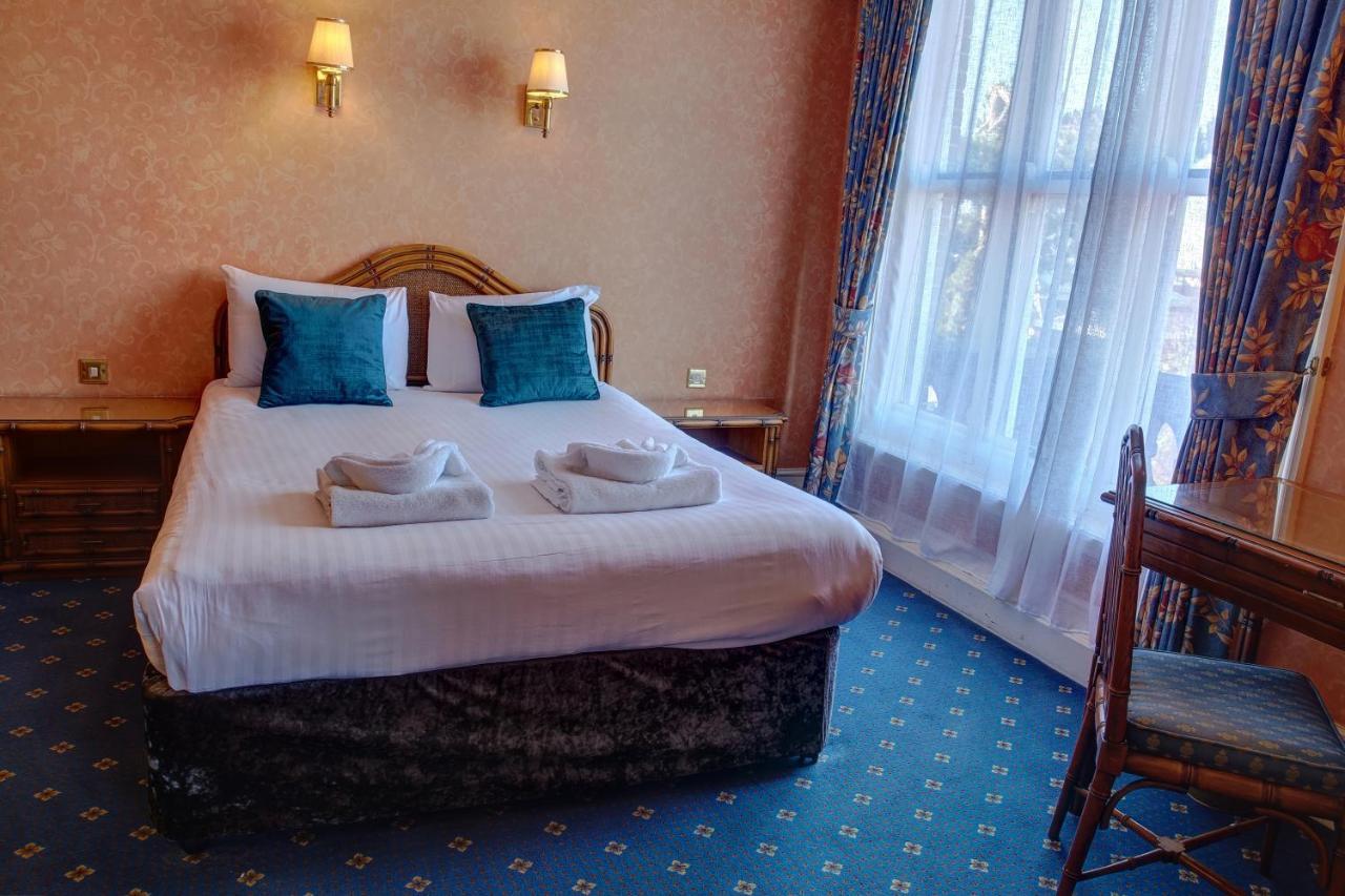 The Orwell Hotel Felixstowe Eksteriør bilde