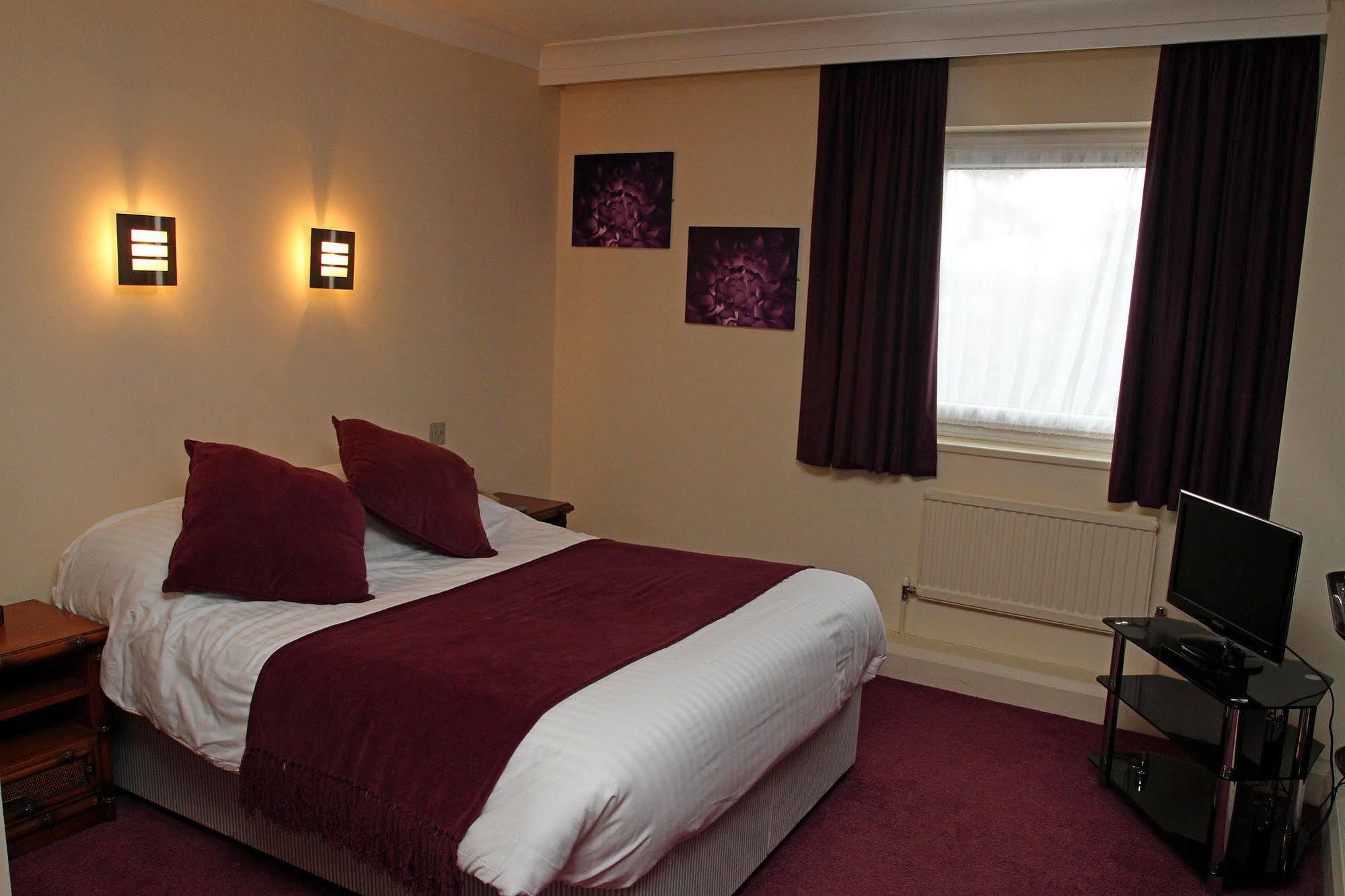 The Orwell Hotel Felixstowe Eksteriør bilde